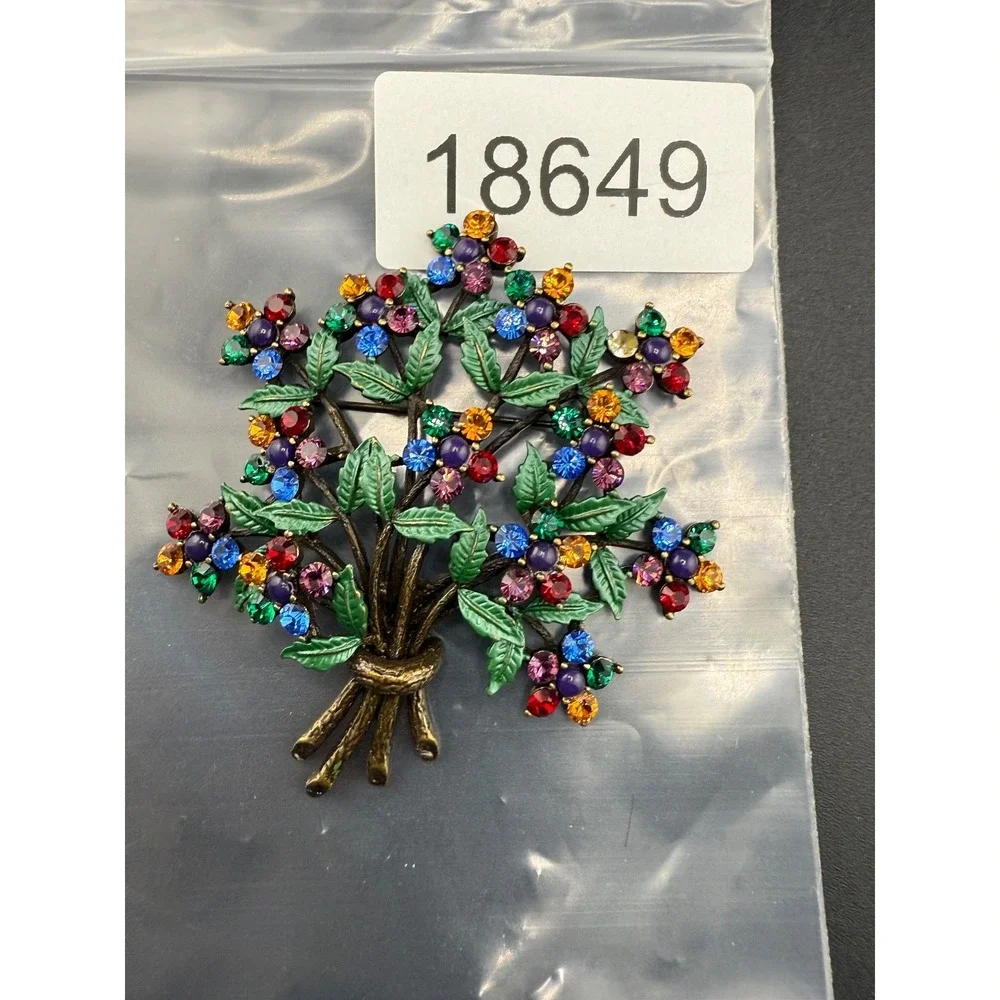 Joan Rivers Flower‎ Brooch Rhinestones Garden Party